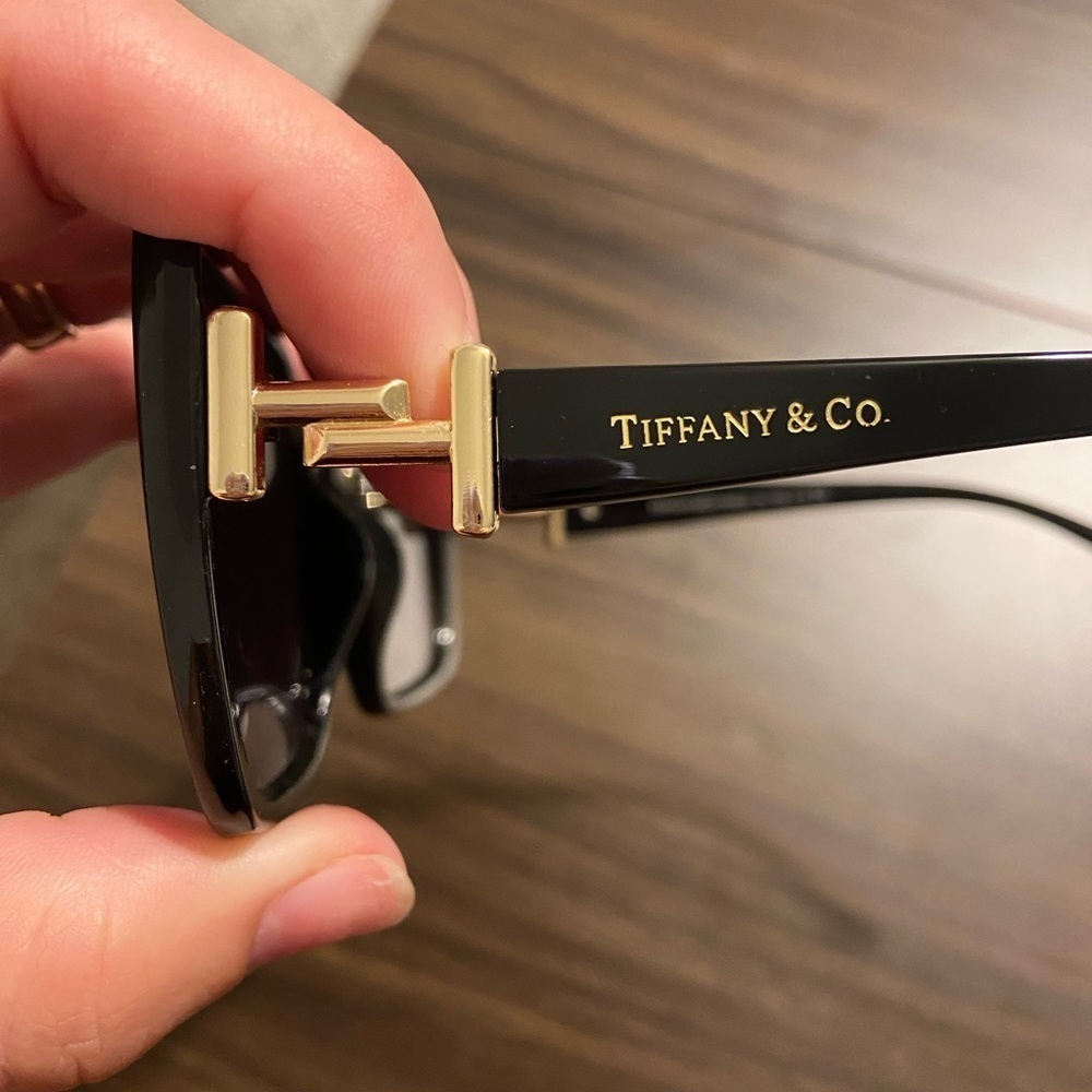 Tiffany & Co. Women’s Trendy Black Square Sunglasses - Picture 5 of 7